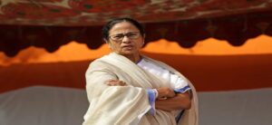 হকার উচ্ছেদের প্রতিবাদে পথে নামলেন মমতা! ধর্মতলায় হঠাৎ নেত্রীকে দেখে হতবাক ভিড়