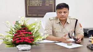 ডায়মন্ড হারবারে তোলপাড়! প্রাক্তন অ্যাডিশনাল এসপির বিরুদ্ধে নির্যাতনের অভিযোগে এফআইআর