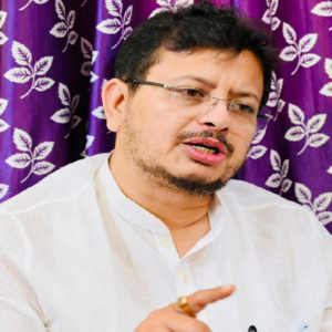 ‘তৃণমূল ভেঙে চুরমার’! বিধায়কদের নিয়ে স্পিকারের কাছে ঋতব্রত, মমতা-ঘনিষ্ঠ মন্ত্রীর বিস্ফোরক ইঙ্গিত ‘তৃণমূল ভেঙে চুরমার’! বিধায়কদের নিয়ে স্পিকারের কাছে ঋতব্রত, মমতা-ঘনিষ্ঠ মন্ত্রীর বিস্ফোরক ইঙ্গিত