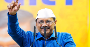 ‘পেপার লিকে সমস্যা নেই, সমস্যা আলোচনায়!’ বিজেপির বিরুদ্ধে গর্জে উঠলেন কেজরিওয়াল