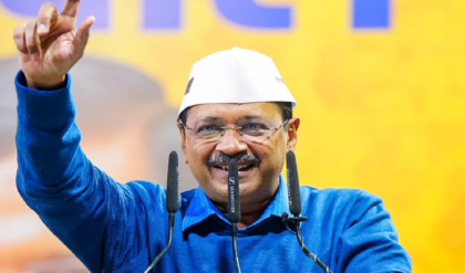 ‘পেপার লিকে সমস্যা নেই, সমস্যা আলোচনায়!’ বিজেপির বিরুদ্ধে গর্জে উঠলেন কেজরিওয়াল