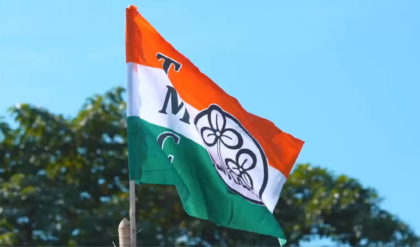 ছেলের অসুখেও খোঁজ নেননি নেত্রী! কালীঘাটের ‘অমানবিক’ ব্যবহারের পর্দাফাঁস তৃণমূল বিধায়কের ছেলের অসুখেও খোঁজ নেননি নেত্রী! কালীঘাটের ‘অমানবিক’ ব্যবহারের পর্দাফাঁস তৃণমূল বিধায়কের