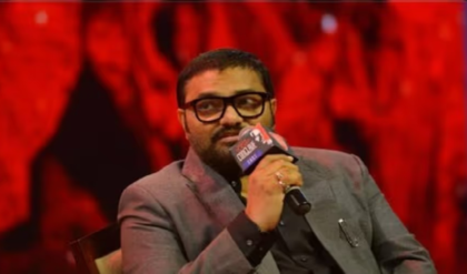 বিদ্রোহের আগুনে উত্তাল তৃণমূল! সায়নী-মালাদের দলবদলে বাবুল সুপ্রিয়র মুখে ‘সাপের’ উপমা? বিদ্রোহের আগুনে উত্তাল তৃণমূল! সায়নী-মালাদের দলবদলে বাবুল সুপ্রিয়র মুখে ‘সাপের’ উপমা?