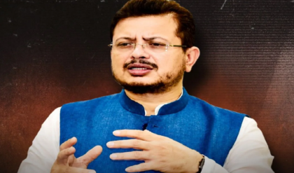 তৃণমূলের অন্দরে মহাবিদ্রোহ! আজই কি ভাঙবে দল? ৬০ বিধায়ককে নিয়ে বিধানসভায় ঋতব্রতরা