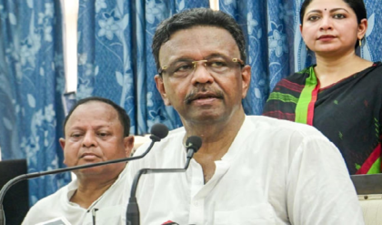 তৃণমূল জমানার অবসান! কলকাতার মেয়রের পর এবার ভলিবল অ্যাসোসিয়েশন থেকেও ইস্তফা ফিরহাদের তৃণমূল জমানার অবসান! কলকাতার মেয়রের পর এবার ভলিবল অ্যাসোসিয়েশন থেকেও ইস্তফা ফিরহাদের