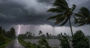 সকালের রোদের ঝলকানিতে ভুল করবেন না! দুপুরের পরেই ধেয়ে আসছে ঝড়-বৃষ্টি, জানুন লেটেস্ট আপডেট