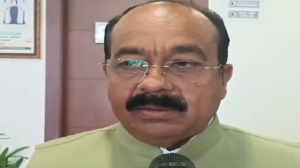 ‘রামদ্রোহী’ কেজরিওয়াল! অনুদান চুরি ইস্যুতে অযোধ্যায় পা রাখতেই রাজনৈতিক তোলপাড়