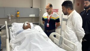 হঠাৎ দুর্ঘটনার কবলে প্রবীণ বাম নেতা অশোক ভট্টাচার্য, খোঁজ নিলেন মুখ্যমন্ত্রী শুভেন্দু!