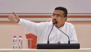 ‘দুর্নীতিতেই ভরা আগের সরকার’, প্রশাসনিক খোলনলচে বদলের হুঁশিয়ারি মুখ্যমন্ত্রীর!