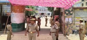 NEET পুনঃপরীক্ষা: উত্তরপ্রদেশে কড়া নজরদারি, পরীক্ষার্থীদের বাসে যাতায়াতে ৫০% ছাড়!