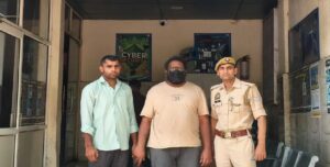 ডাক্তারের মুখোশে প্রতারক! মহিলার নাম নিয়ে ডেটিং অ্যাপে ফাঁদ, লাখ লাখ টাকা হাতালেন এমবিবিএস চিকিৎসক!