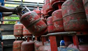 LPG-গ্রাহকদের জন্য বড় নির্দেশিকা, ভর্তুকি পেতে E-KYC বাধ্যতামূলক, কীভাবে করবেন?