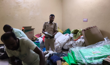 সন্দেশখালিতে প্রাক্তন বিধায়কের ক্লাবে ত্রাণের পাহাড়! সরকারি সামগ্রী উদ্ধার ঘিরে রণক্ষেত্র এলাকা