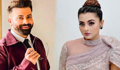 শাকিব-বুবলীর ঘরে ফের নতুন অতিথি? মার্কিন মুলুকে সন্তানের জন্ম নিয়ে উত্তাল সোশ্যাল মিডিয়া!
