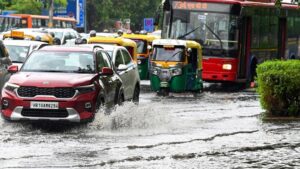 “বর্ষার দাপট উত্তর থেকে দক্ষিণবঙ্গে”—কারা পাবে স্বস্তি, কারা সমস্যায়? লেটেস্ট আপডেট