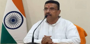 গার্ডেনরিচের পর এবার তারাতলা, ধ্বংসস্তূপের নিচে প্রাণের খোঁজ! কড়া পদক্ষেপের আশ্বাস শুভেন্দুর