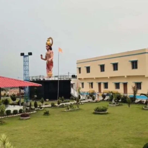 চাঁদমুনি সেবাশ্রম বিতর্কে নয়া মোড়, ১৮ জুন তলব করল প্রশাসন, কী লুকিয়ে আছে সরকারি জমিতে? চাঁদমুনি সেবাশ্রম বিতর্কে নয়া মোড়, ১৮ জুন তলব করল প্রশাসন, কী লুকিয়ে আছে সরকারি জমিতে?