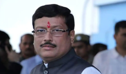 ১ কোটি টাকার তোলাবাজি! সব্যসাচী দত্তের গ্রেফতারিতে রাজ্য রাজনীতিতে প্রবল আলোড় ১ কোটি টাকার তোলাবাজি! সব্যসাচী দত্তের গ্রেফতারিতে রাজ্য রাজনীতিতে প্রবল আলোড়