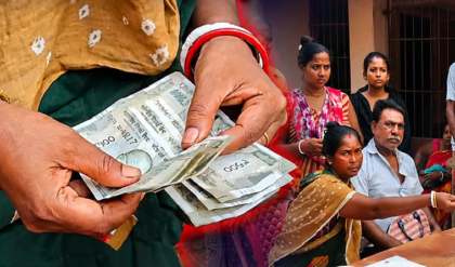 টাকা দিলেই ঘর! ফাঁস হতেই কাটমানি ফেরাতে মরিয়া তৃণমূল সদস্যের পরিবার, বসিরহাটে শুরু তীব্র বিতর্ক