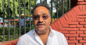 ‘বইমেলা রাজনীতির আখড়া নয়!’ রাজ্যের সাহিত্য-সংস্কৃতিকে রাজনীতির নাগপাশমুক্ত করার ডাক শমীক ভট্টাচার্যের
