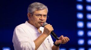 “আগের সরকার মেট্রো প্রকল্পে বাধা দিয়েছিল”,মেট্রোর কাজ দেখে TMC কে তোপ রেলমন্ত্রীর