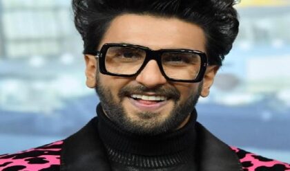 কোভিড না ডেট সমস্যা? করণ জোহরের ‘তখত’ কেন চিরতরে বন্ধ হয়ে গেল? মুখ খুললেন অভিনেতা কোভিড না ডেট সমস্যা? করণ জোহরের ‘তখত’ কেন চিরতরে বন্ধ হয়ে গেল? মুখ খুললেন অভিনেতা