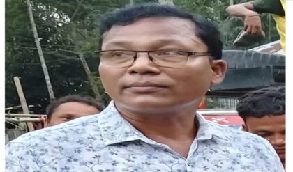 রাতভর তল্লাশিতে জালে খাগড়াবাড়ি ২-এর প্রধান! বাবলু রায়ের গ্রেফতারি ঘিরে তুঙ্গে রাজনৈতিক চাপানউতোর রাতভর তল্লাশিতে জালে খাগড়াবাড়ি ২-এর প্রধান! বাবলু রায়ের গ্রেফতারি ঘিরে তুঙ্গে রাজনৈতিক চাপানউতোর