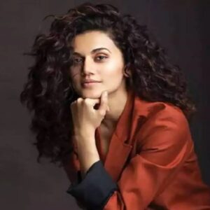 “৩০-এই আপনি বয়স্ক!” রোমান্টিক ছবির জন্য কটাক্ষ শুনে তোপ দাগলেন তাপসী পান্নু