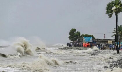 অবশেষে স্বস্তি! কেরলে ঢুকল বর্ষা, আগামী ৩ দিনে দেশের ৭ রাজ্যে কি ‘অতি ভারী’ বৃষ্টির সতর্কতা?