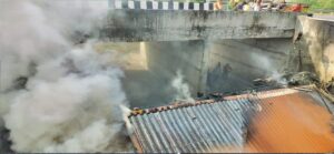 মর্মান্তিক দুর্ঘটনা! নিয়ন্ত্রণ হারিয়ে কালভার্টে ট্রাক, আগুনের গোলায় জীবন্ত দগ্ধ চালক