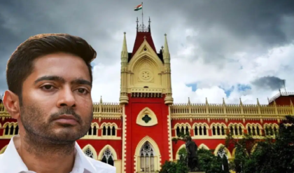 বেআইনি নির্মাণের নোটিশ! অভিষেক বন্দ্যোপাধ্যায়ের বাবা-মায়ের আবেদনে কলকাতা হাইকোর্টের বড় নির্দেশ