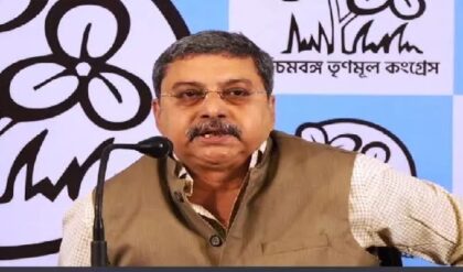 ‘এরা সব সুখের পায়রা, বিজেপি এদের নেবে না!’ বিদ্রোহী সাংসদদের তীব্র আক্রমণ কল্যাণের ‘এরা সব সুখের পায়রা, বিজেপি এদের নেবে না!’ বিদ্রোহী সাংসদদের তীব্র আক্রমণ কল্যাণের