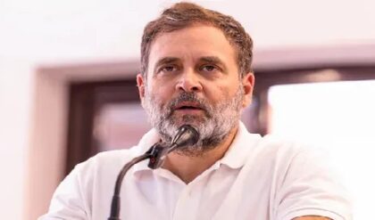 হুইসেলব্লোয়ার ছাত্রদের পাশে রাহুল গান্ধী! সিবিএসই কেলেঙ্কারি নিয়ে তোলপাড় রাজনৈতিক মহল