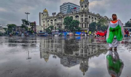 বর্ষায় আর জল থইথই কলকাতা নয়? নিকাশি সমস্যা মেটাতে মাঠে নামলেন শুভেন্দু অধিকারী! বর্ষায় আর জল থইথই কলকাতা নয়? নিকাশি সমস্যা মেটাতে মাঠে নামলেন শুভেন্দু অধিকারী!