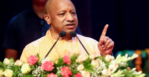 ‘রাম ভক্তদের ওপর গুলি চালিয়েছিলেন!’ অখিলেশকে নিয়ে বিস্ফোরক যোগী আদিত্যনাথ