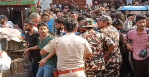 “দুদিনের মধ্যে উড়িয়ে দেওয়া হবে!” ভয়ংকর হুমকির মুখে জনপ্রিয় শিক্ষক খান স্যার