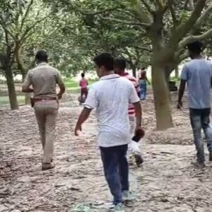 “বল ভেবে হাত দিতেই বিস্ফোরণ!”-মালদার বাগানে বোমা উদ্ধার ঘিরে তীব্র চাঞ্চল্য “বল ভেবে হাত দিতেই বিস্ফোরণ!”-মালদার বাগানে বোমা উদ্ধার ঘিরে তীব্র চাঞ্চল্য