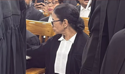 কলকাতা হাইকোর্টে মমতা! বিধানসভার বিরোধী দলনেতা ইস্যুতে বড় আইনি লড়াইয়ে তৃণমূল সুপ্রিমো কলকাতা হাইকোর্টে মমতা! বিধানসভার বিরোধী দলনেতা ইস্যুতে বড় আইনি লড়াইয়ে তৃণমূল সুপ্রিমো