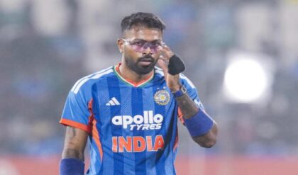 ১৪ মাস পর ফেরার অপেক্ষা বাড়ল, চোটের কবলে হার্দিক পাণ্ড্য! আফগান সিরিজের আগে বড় বিপত্তি ১৪ মাস পর ফেরার অপেক্ষা বাড়ল, চোটের কবলে হার্দিক পাণ্ড্য! আফগান সিরিজের আগে বড় বিপত্তি