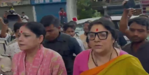 বারুইপুর কাণ্ডে নড়ল প্রশাসন! মুখ্যমন্ত্রীর সফরের ঠিক আগে কী বার্তা দিলেন লকেট-অগ্নিমিত্রারা?