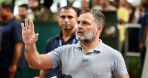 “ছাত্রদের রক্তে পেলেট ঢুকিয়েছেন শাহ!” সংসদে দাঁড়িয়ে স্বরাষ্ট্রমন্ত্রীর বিরুদ্ধে চরম বিস্ফোরক অভিযোগ রাহুল গান্ধীর