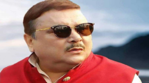 পুজো আসার আগেই বড় ধাক্কা! পুর নিয়োগ দুর্নীতি মামলায় ইডি দফতরে হাজিরা কামারহাটির বিধায়ক মদন মিত্রের