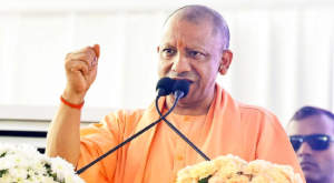 গাজিয়াবাদের ‘বিকাশ পুরুষ’ রাজপাল ত্যাগীর মূর্তির আবরণ উন্মোচন করলেন মুখ্যমন্ত্রী যোগী আদিত্যনাথ