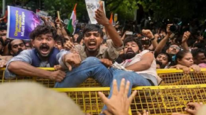 নিট কাণ্ডে উত্তাল সংসদ! শিক্ষামন্ত্রীর পদত্যাগের দাবিতে অনড় বিরোধীদের হট্টগোলে মুলতুবি রাজ্যসভা!