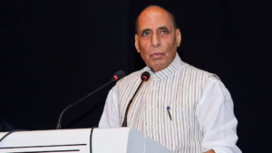 কারগিল থেকে সরাসরি ইসলামাবাদকে হুঙ্কার রাজনাথ সিংয়ের! ‘পিওকে ছাড়া পাকিস্তানের সঙ্গে কোনো আলোচনা নয়!’