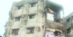 খালি করার নোটিশ সত্ত্বেও মেরামতির কাজ! ভিওয়ান্ডিতে চারতলা বাড়ি ধসে চরম আতঙ্ক, আটকে বহু