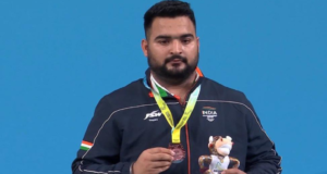 গ্লাসগোতে ইতিহাস! এক কেজির জন্য হাতছাড়া সোনা, ভারোত্তোলনে রুপো জিতে দেশের নাম উজ্জ্বল করলেন লভপ্রীত সিং