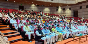 এনডিএ-র মেগা বৈঠক! মোদীর প্রশংসায় পঞ্চমুখ শরিকরা, এদিকে দল ভেঙে বড় ধাক্কা তৃণমূলে?