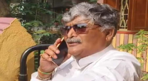 একুশে জুলাইয়ের আগে হাইভোল্টেজ নাটক! তৃণমূল নেতা অসিত মজুমদারকে ‘আটক’ ঘিরে তুলকালাম!