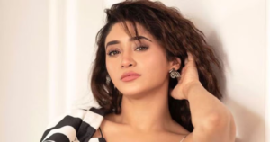 রাতের পর রাত ভয়াবহ মানসিক যন্ত্রণা! শিবাঙ্গী যোশির এই অন্ধকার অতীতের কথা শুনলে আঁতকে উঠবেন